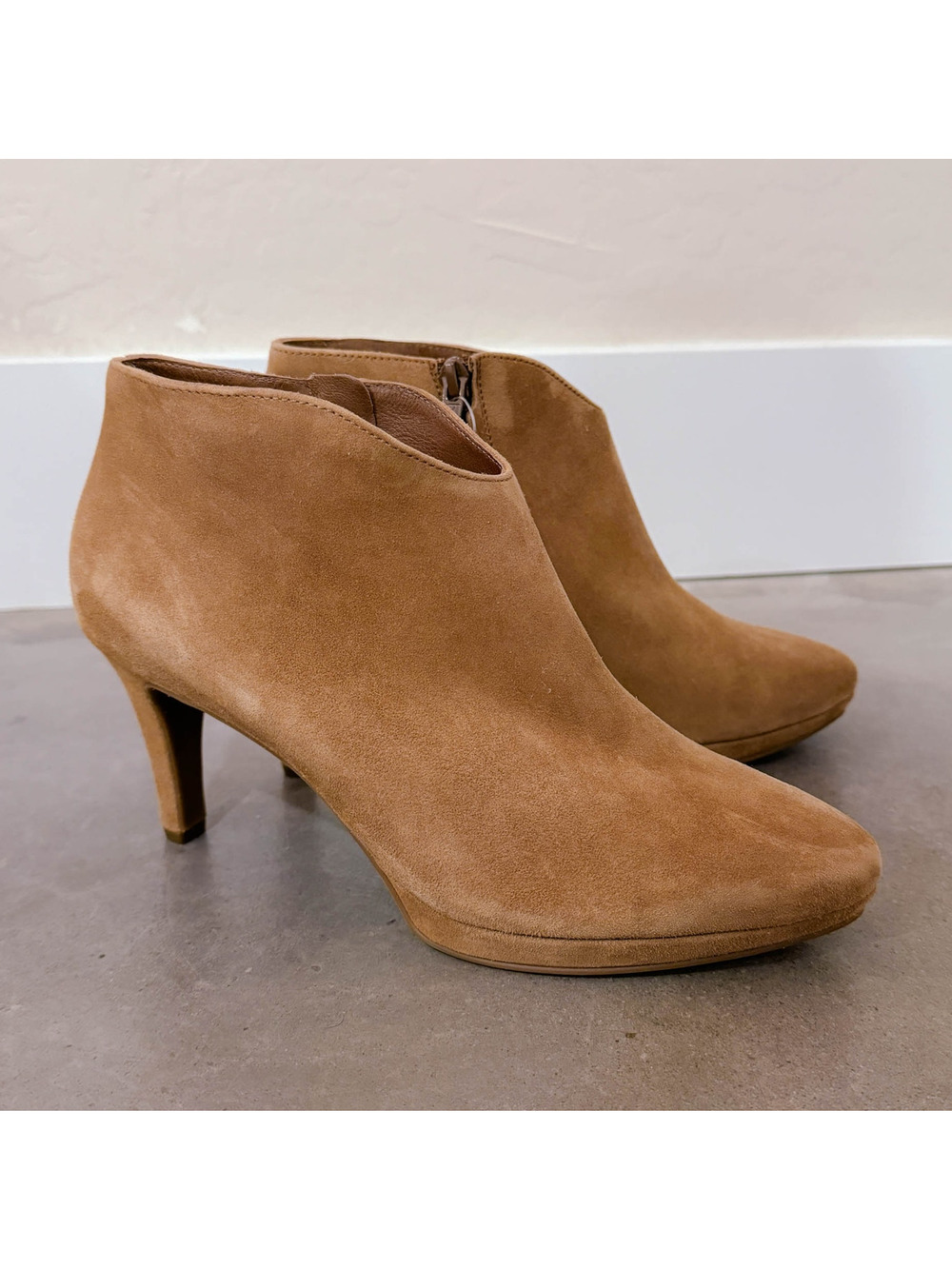 Paul Green Elle Suede Leather Heel Pointed Ankle Fall Boots Tan Brown sz 3.5 NWT